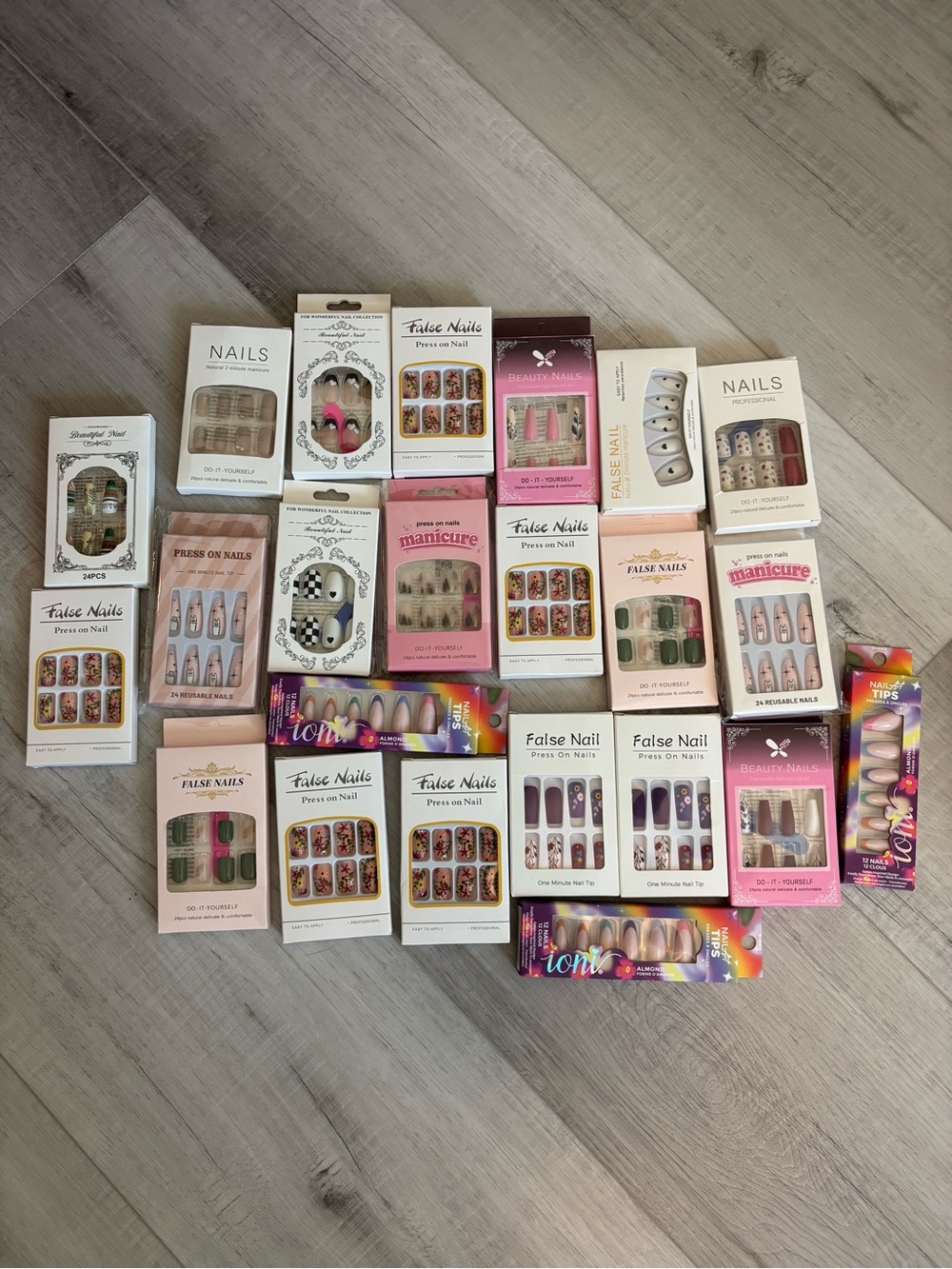 23 Pc Press On Nail Lot False Nails Variety Almond Coffin French Floral